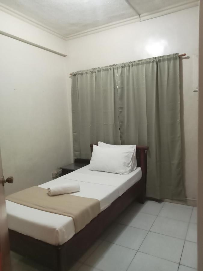 Reddoorz At Casa Marabella Villamonte Bacolod City Buitenkant foto