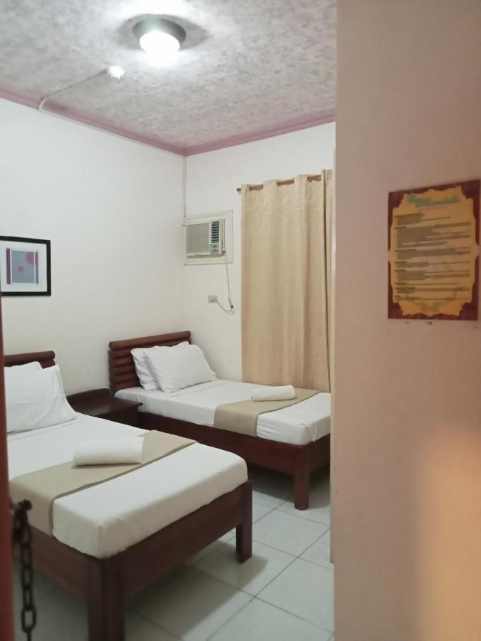Reddoorz At Casa Marabella Villamonte Bacolod City Buitenkant foto